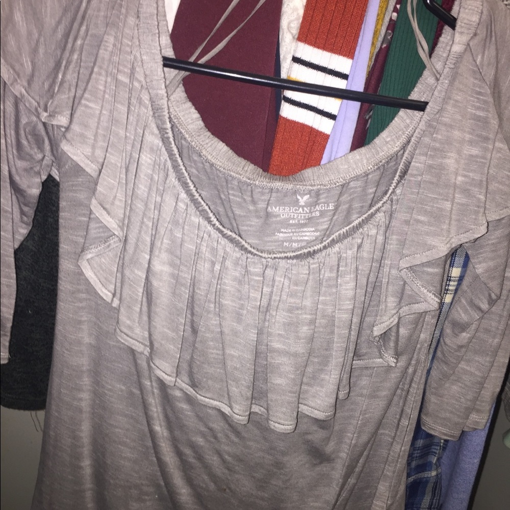 AE off the shoulder